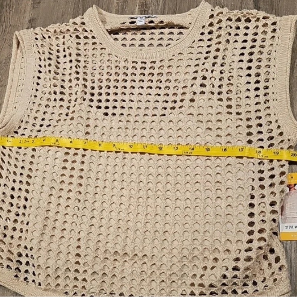 STEVE MADDEN Cream Crochet Knit Top Womens size Medium NWT - Picture 3 of 7